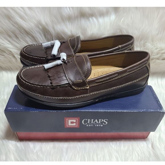 NWB|Men's Chaps Brown Leather Slip On Loafers, 10.5 - Picture 2 of 10